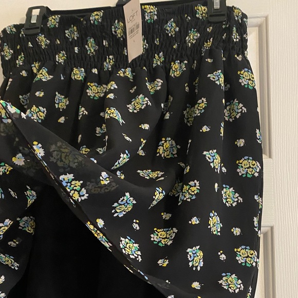 flowy skirt for spring ! - Picture 3 of 6